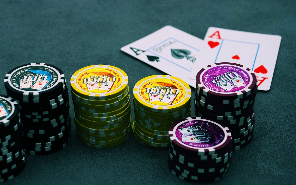 Bonus Buy Slots کھلاڑیوں کے لیے لائیو کیسینو سیکشن